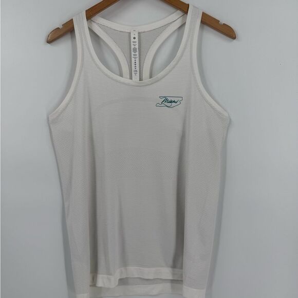 Lululemon Swiftly Tech Racerback 2.0 in White with Miami Graphic | Size 12 - Picture 5 of 8